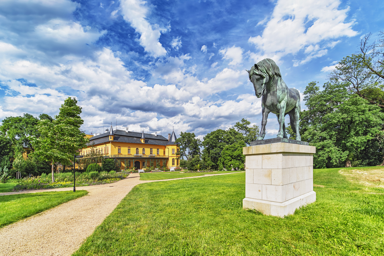 Šlechtická sídla ve stínu prezidentských dekretů