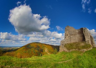 Folk na hradě Lichnice